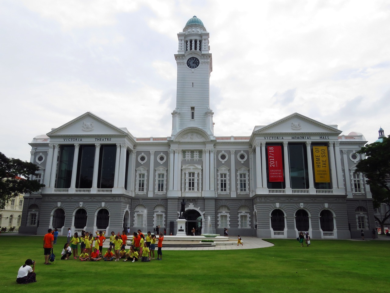 The Financial Landscape of Singapore: A Global Hub for Finance